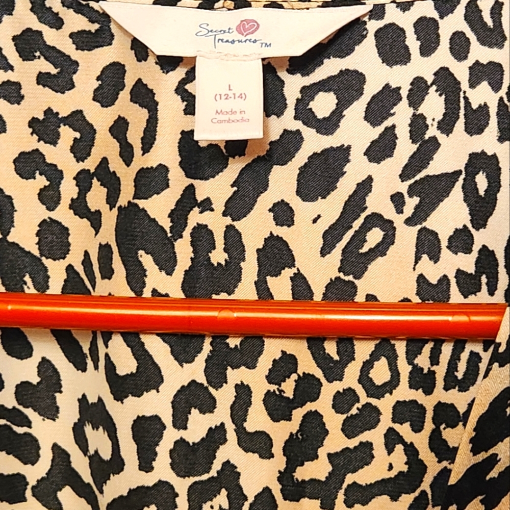 Secret Treasures Silk Robe - Picture 4 of 4